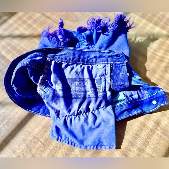 Levi’s PURPLE 501 button fly jean shorts - Picture 14 of 14